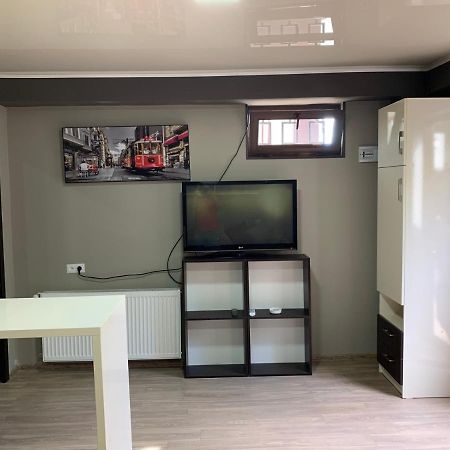 Bed and Breakfast Art Hole Kutaissi Exterior foto