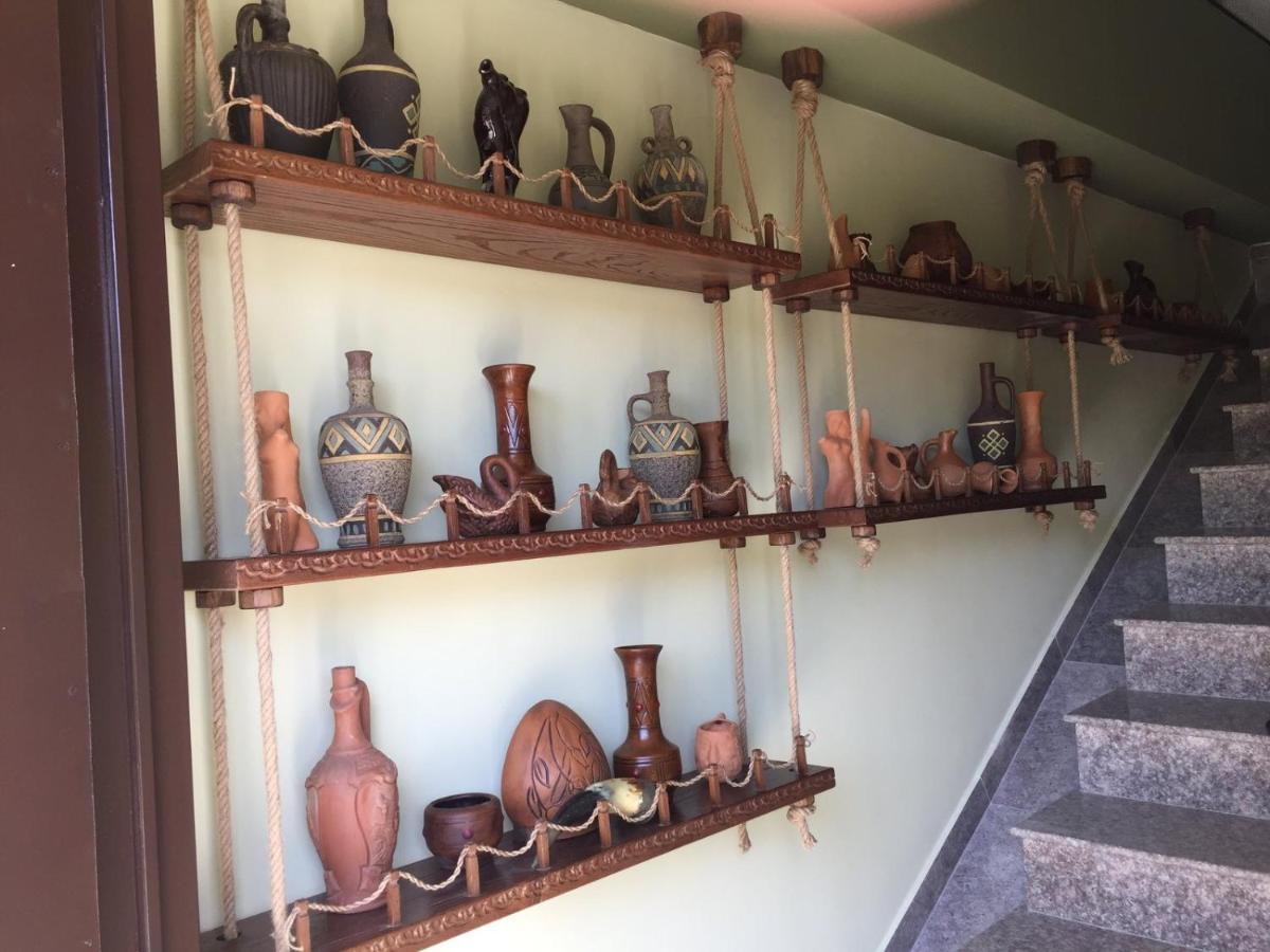 Bed and Breakfast Art Hole Kutaissi Exterior foto