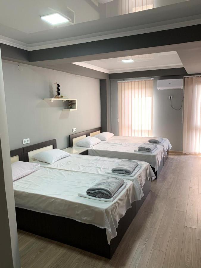 Bed and Breakfast Art Hole Kutaissi Exterior foto